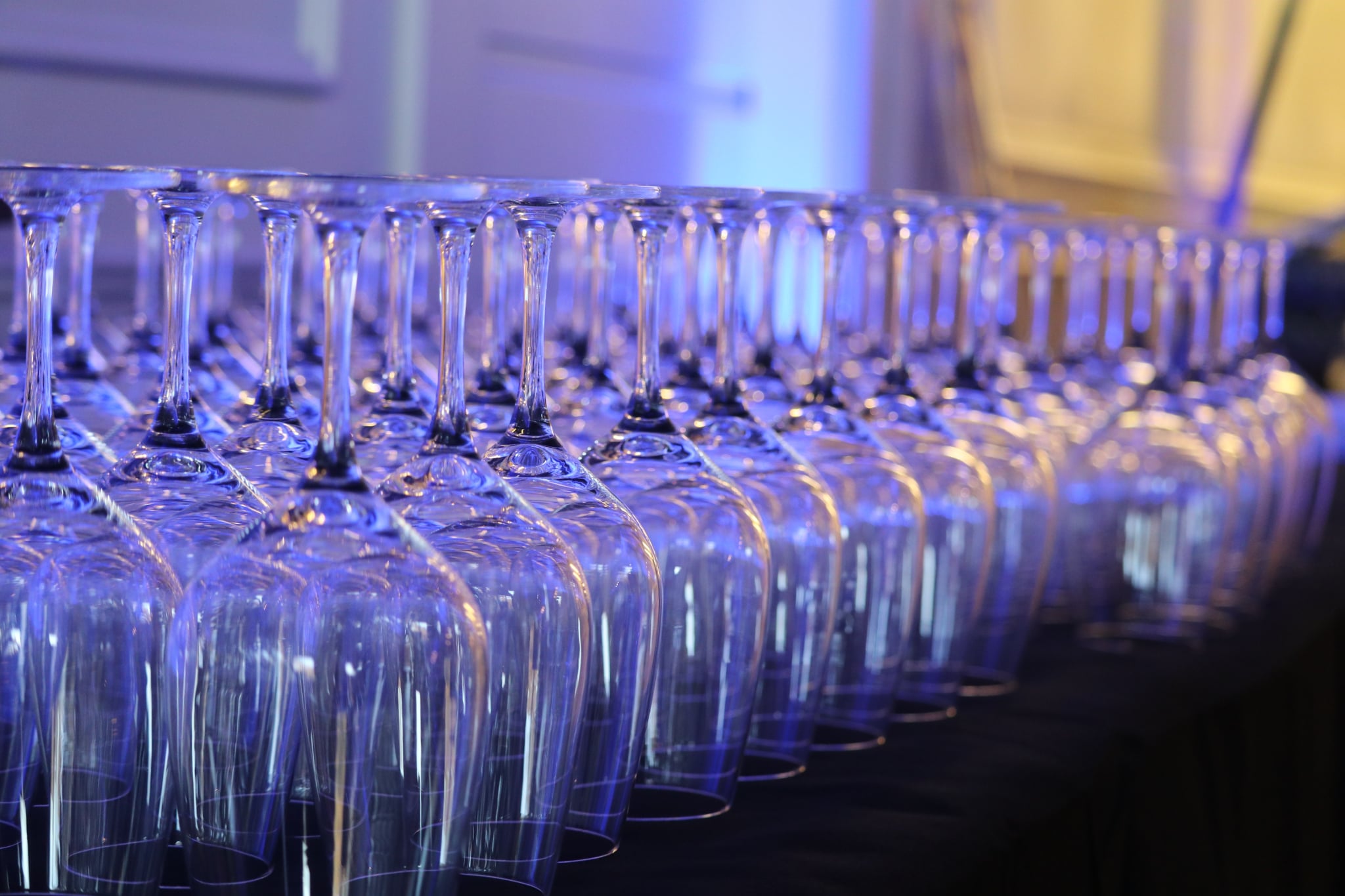 Many glasses in a row