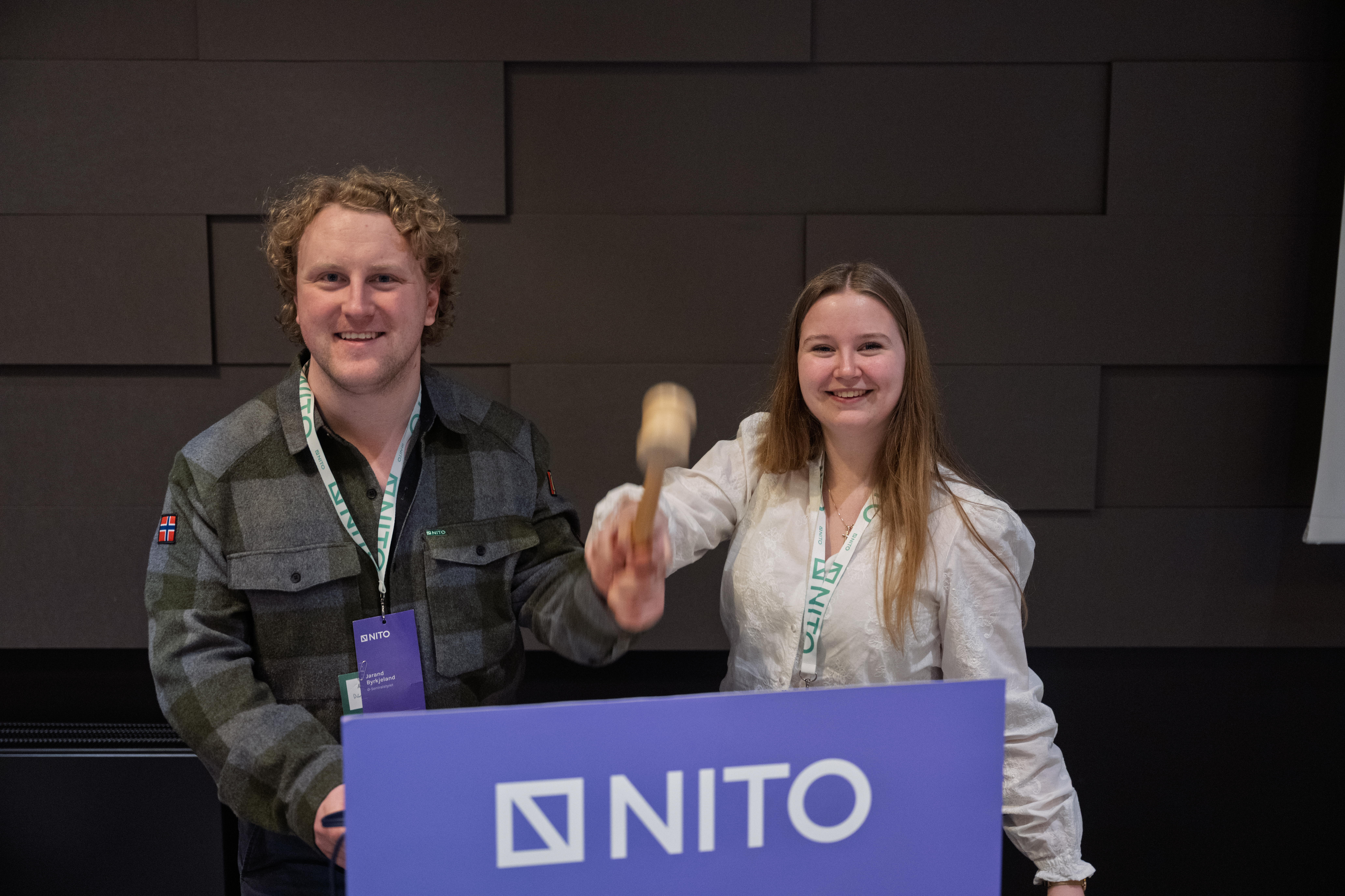New and old leader of NITO Students.