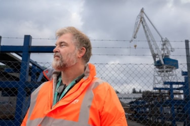 NITO-leder hos Rosenberg, Odd Aril Hein, har vært med på oppturer og nedturer i oljebransjen. Nå frykter han en ny krise dersom regjeringen ikke handler klokt. Foto: Fredrik Refvem.