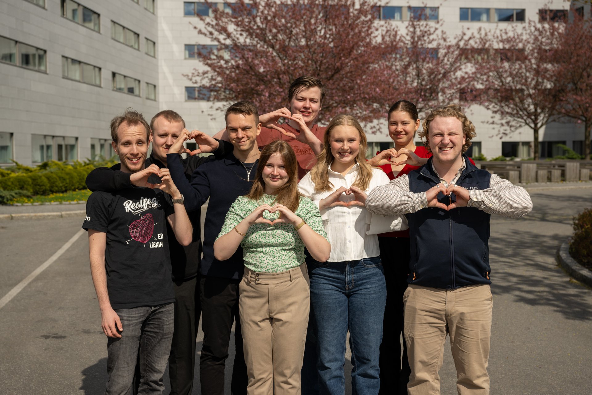 Sentralstyret i NITO Studentene 2025-2026 med hjertehilsen