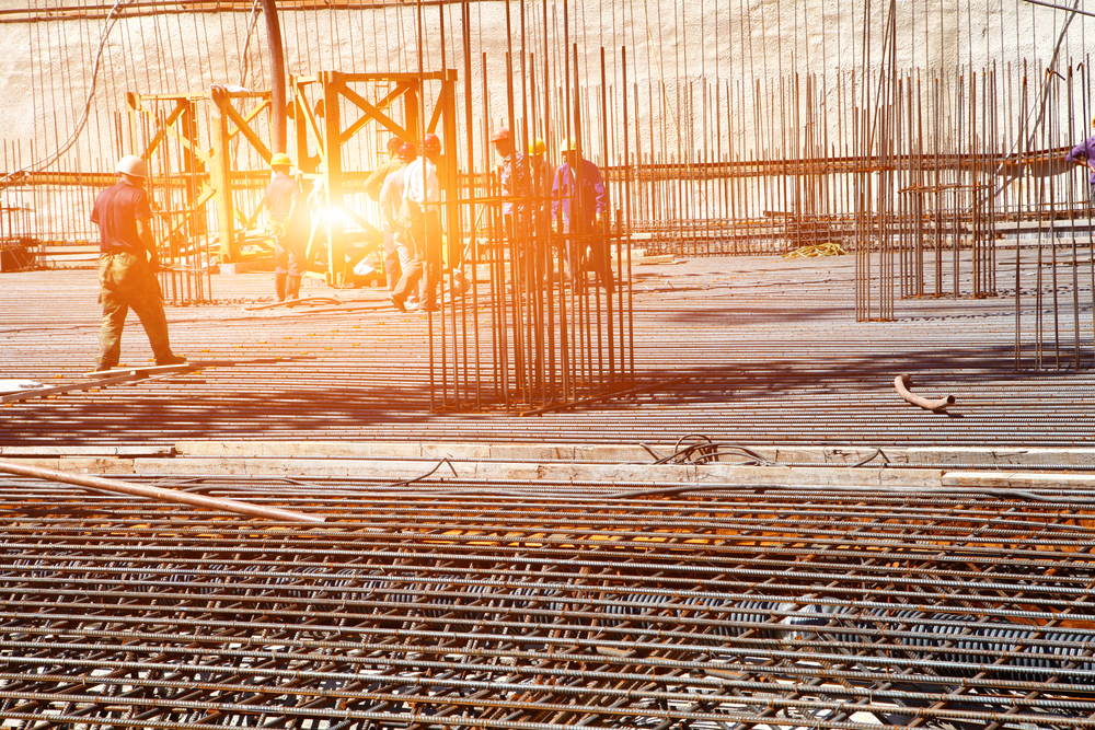 Folk som jobber på byggeplass